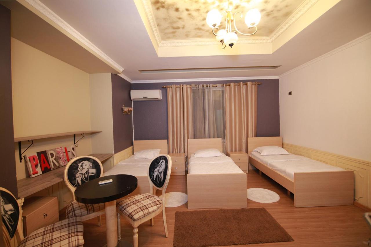 Hotel Eagle Тирана Екстериор снимка